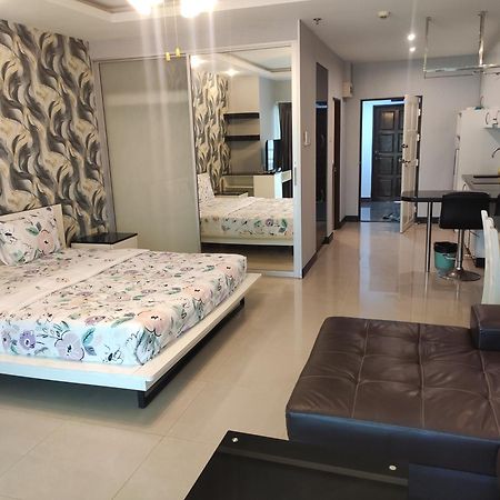 View Talay 6 Pattaya Beach By Anatolia Condo Suite Экстерьер фото