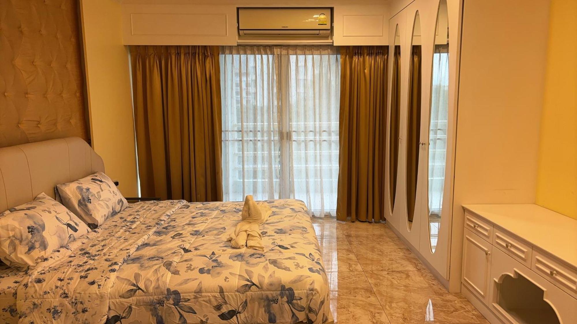 View Talay 6 Pattaya Beach By Anatolia Condo Suite Экстерьер фото