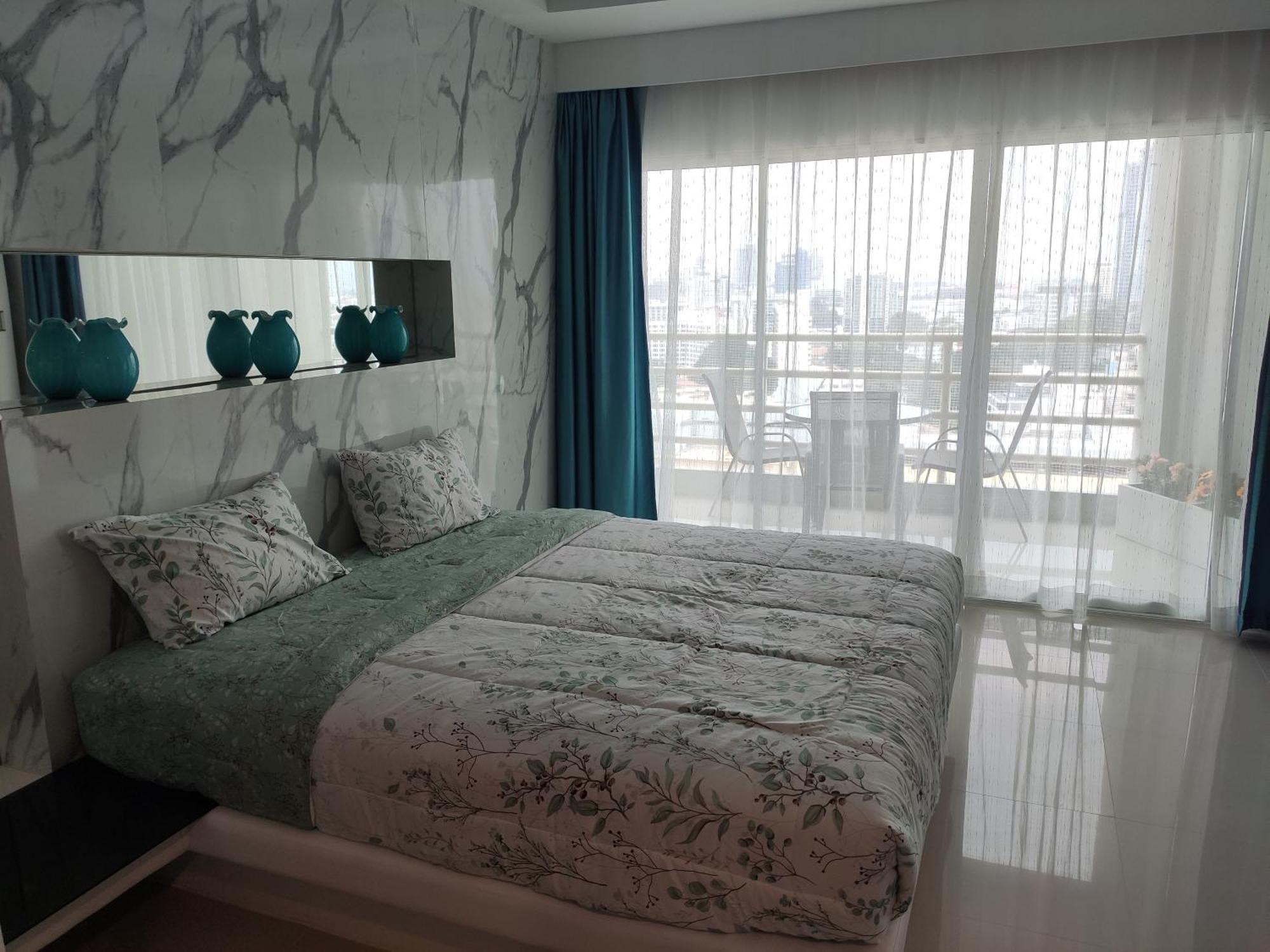 View Talay 6 Pattaya Beach By Anatolia Condo Suite Экстерьер фото