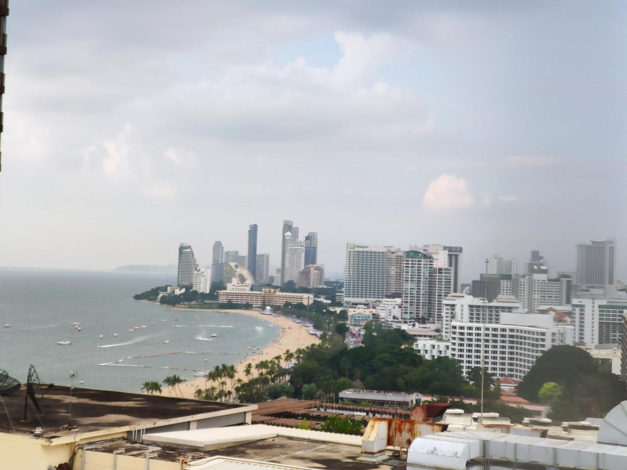View Talay 6 Pattaya Beach By Anatolia Condo Suite Экстерьер фото