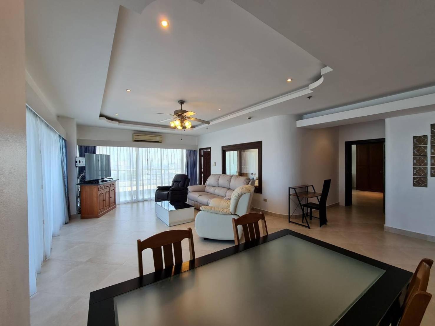 View Talay 6 Pattaya Beach By Anatolia Condo Suite Экстерьер фото