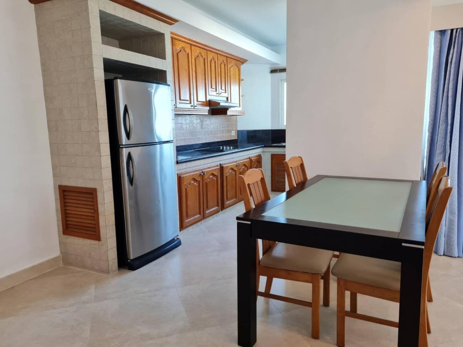 View Talay 6 Pattaya Beach By Anatolia Condo Suite Экстерьер фото