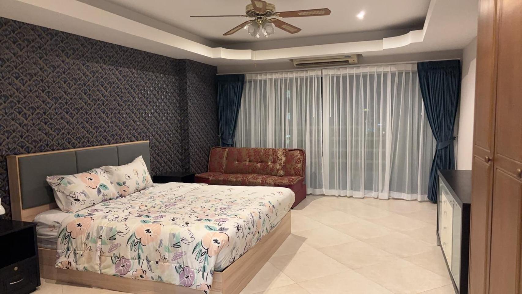 View Talay 6 Pattaya Beach By Anatolia Condo Suite Экстерьер фото