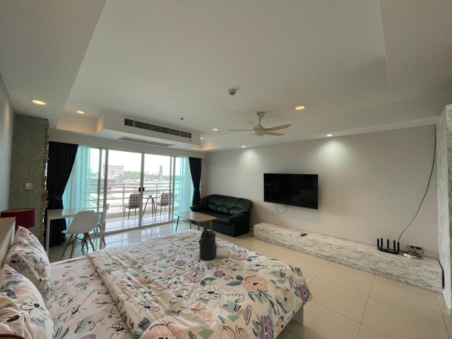 View Talay 6 Pattaya Beach By Anatolia Condo Suite Экстерьер фото